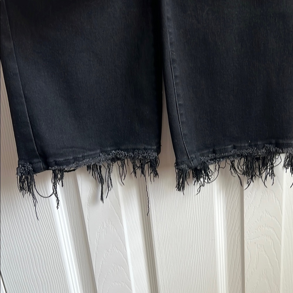 Risen Black Jeans - Picture 6 of 8